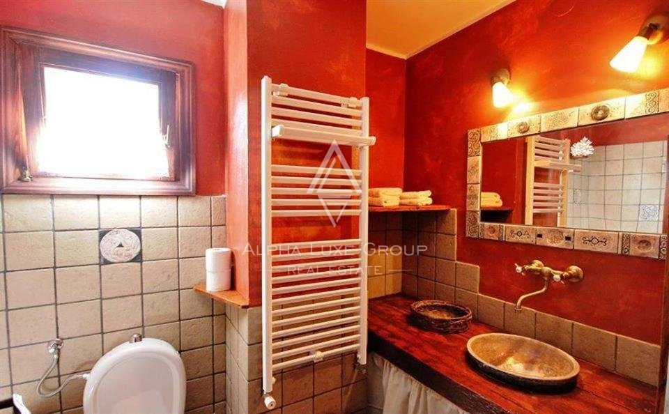 Istria, Žminj – Autentica casa in pietra istriana con piscina in vendita