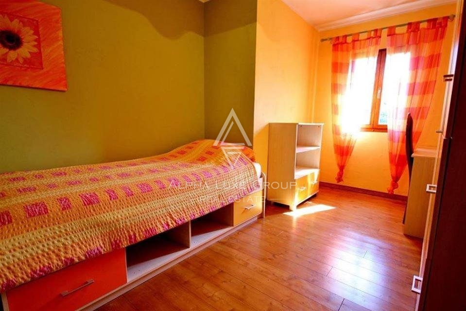 Istria, Žminj – Autentica casa in pietra istriana con piscina in vendita