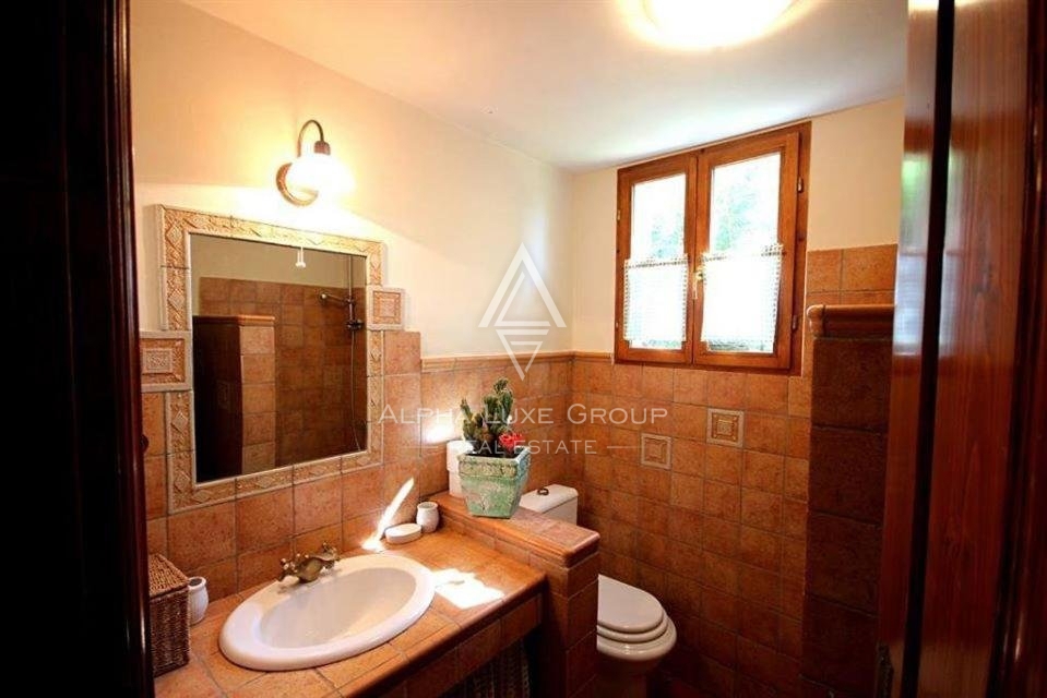 Istria, Žminj – Autentica casa in pietra istriana con piscina in vendita