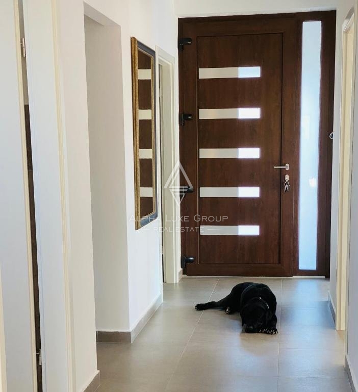 Labin, Istria: Villa moderna di pregio con piscina e vasto giardino