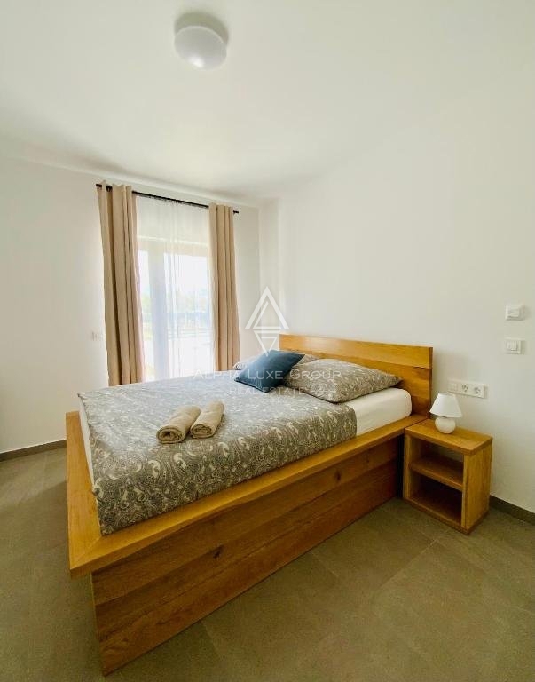 Labin, Istria: Villa moderna di pregio con piscina e vasto giardino