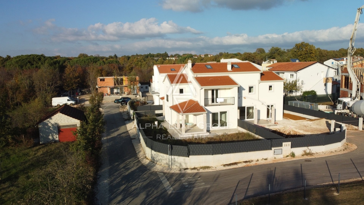 Poreč, Istria - Elegante bifamiliare vicino al mare