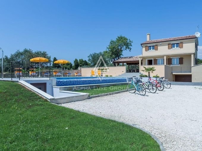 Fažana, Istria: Villa Esclusiva con Vista Mare Mozzafiato e Piscina