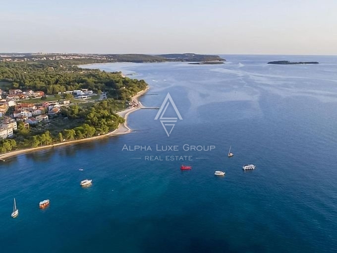 Fažana, Istria: Villa Esclusiva con Vista Mare Mozzafiato e Piscina