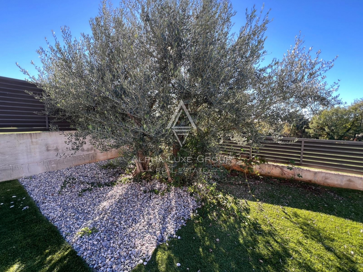 Poreč, Istria: Casa moderna in vendita in una posizione molto richiesta