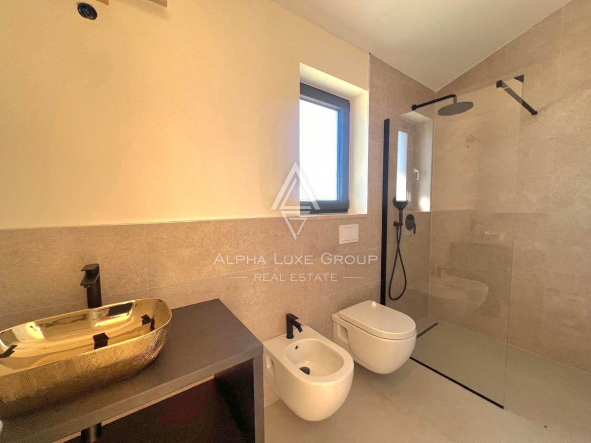 Poreč, Istria: Casa moderna in vendita in una posizione molto richiesta