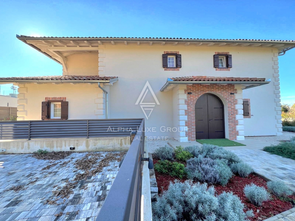 Poreč, Istria: Casa moderna in vendita in una posizione molto richiesta