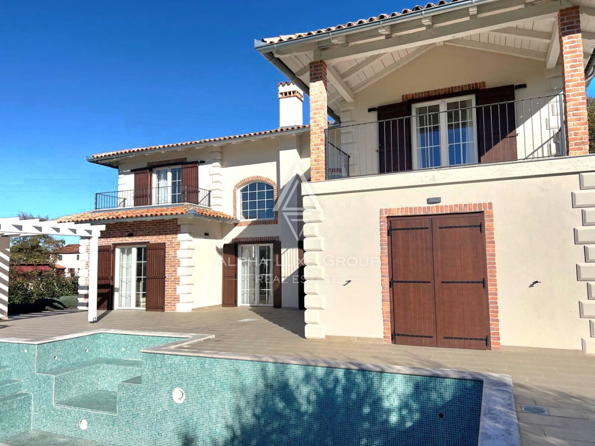 Poreč, Istria: Casa moderna in vendita in una posizione molto richiesta