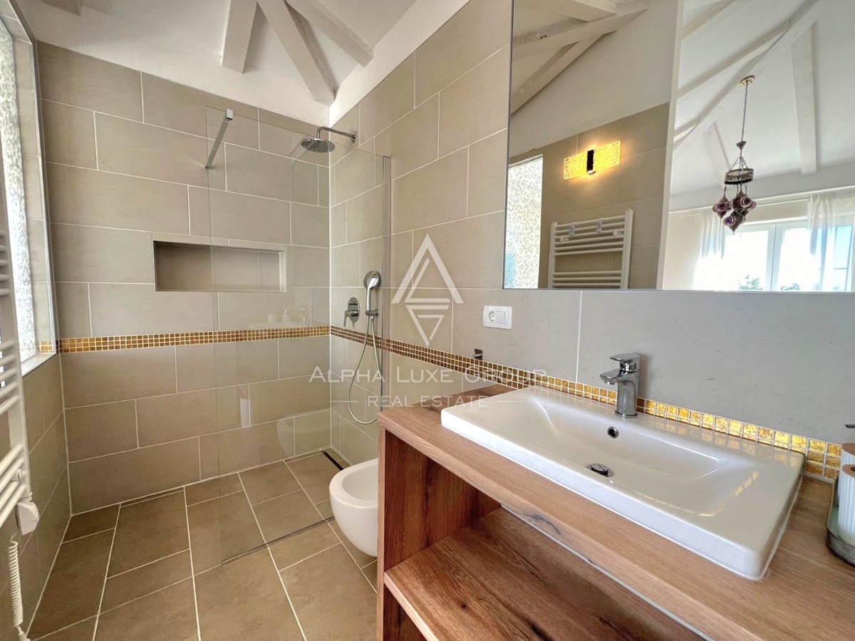 Poreč, Istria: Casa moderna in vendita in una posizione molto richiesta