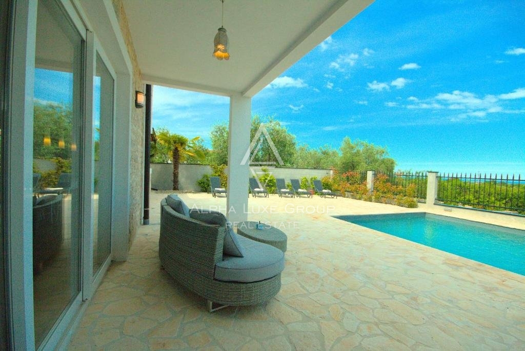 Bella villa in pietra con piscina e vista mare, Istria, Parenzo