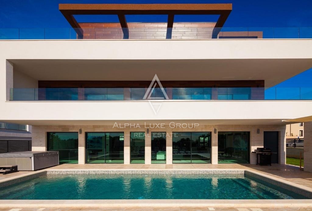 Villa moderna con piscina, Istria, Medulin