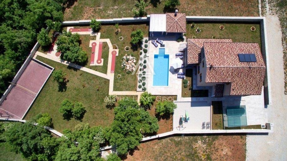 Bella villa con piscina, istria, svetvinčenat
