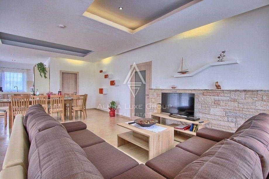 Bella villa con piscina, istria, svetvinčenat