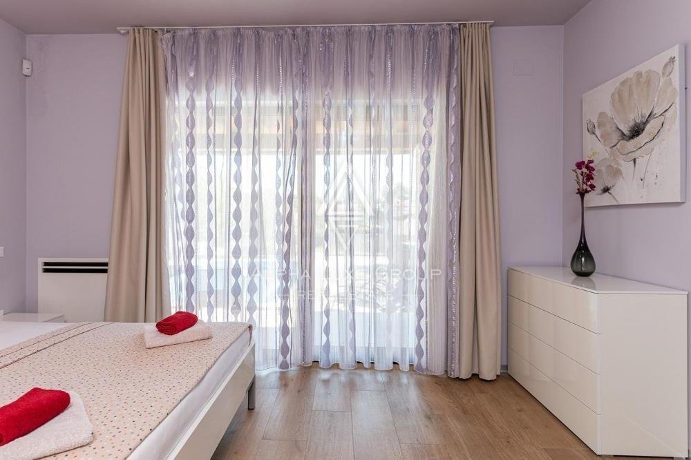 Bellissimo condominio con piscina vicino al mare, Istria, Medulin
