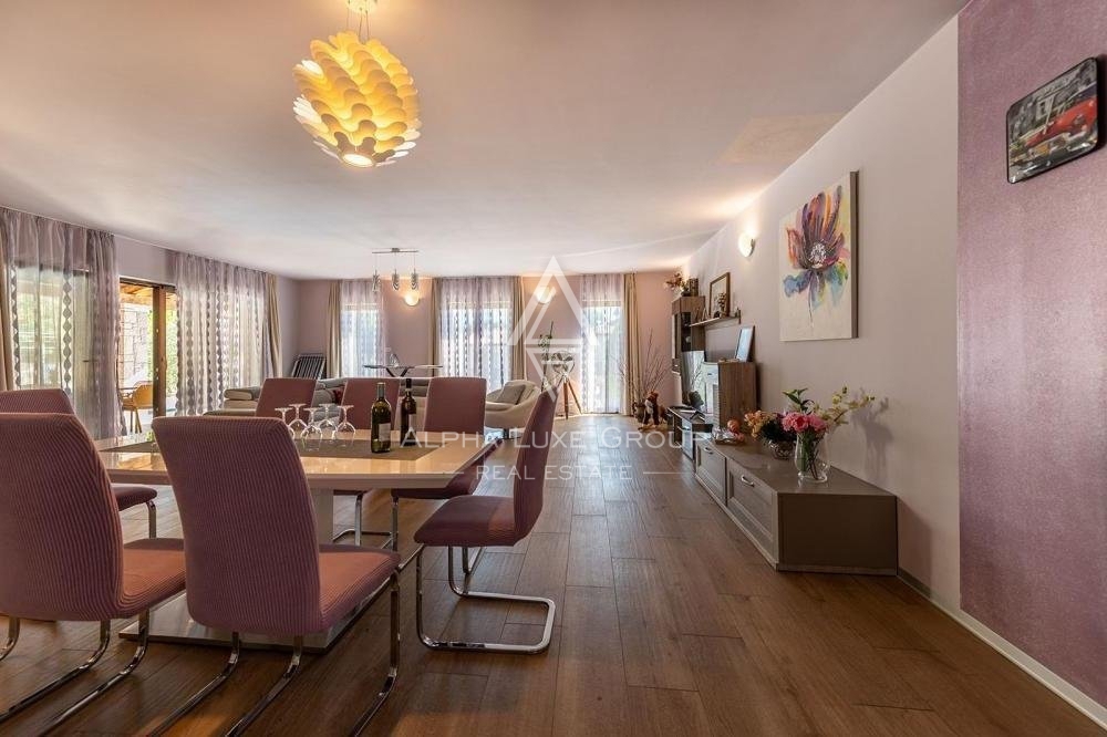 Bellissimo condominio con piscina vicino al mare, Istria, Medulin
