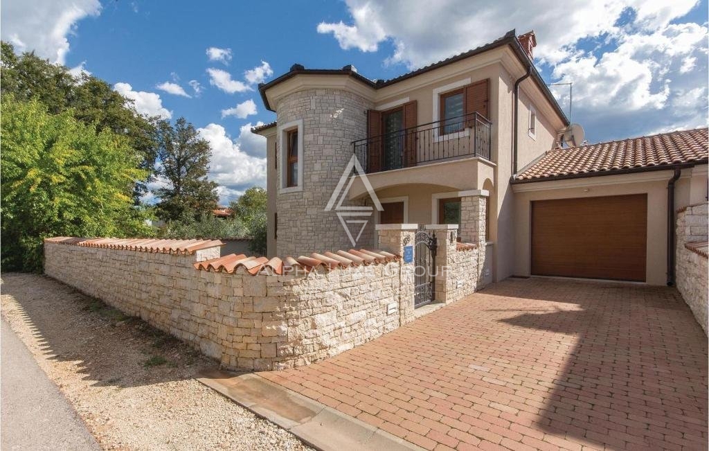 Villa con piscina e vista panoramica, Istria, Marčana