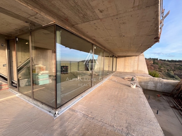 Istria, Krasica – Villa esclusiva con piscina e vista mozzafiato in vendita