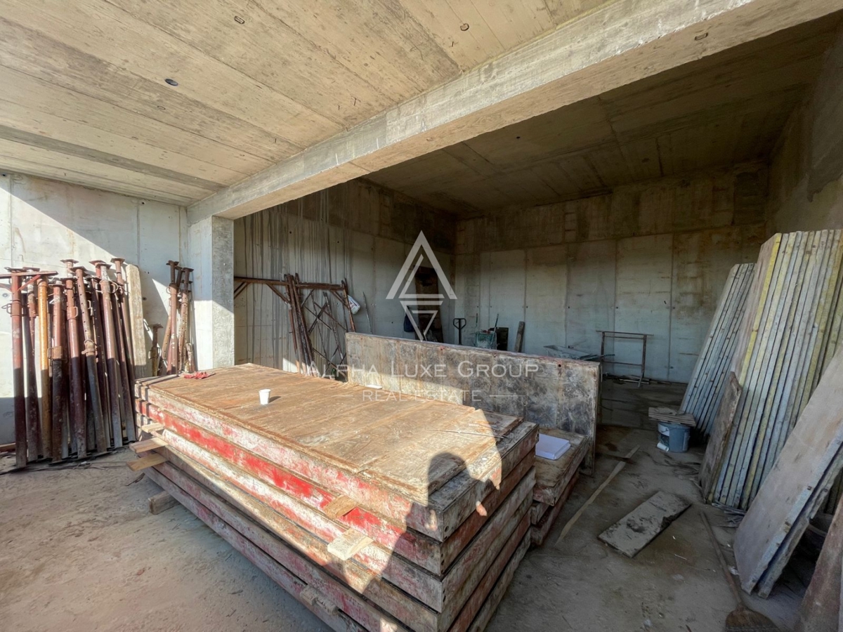 Istria, Krasica – Villa esclusiva con piscina e vista mozzafiato in vendita