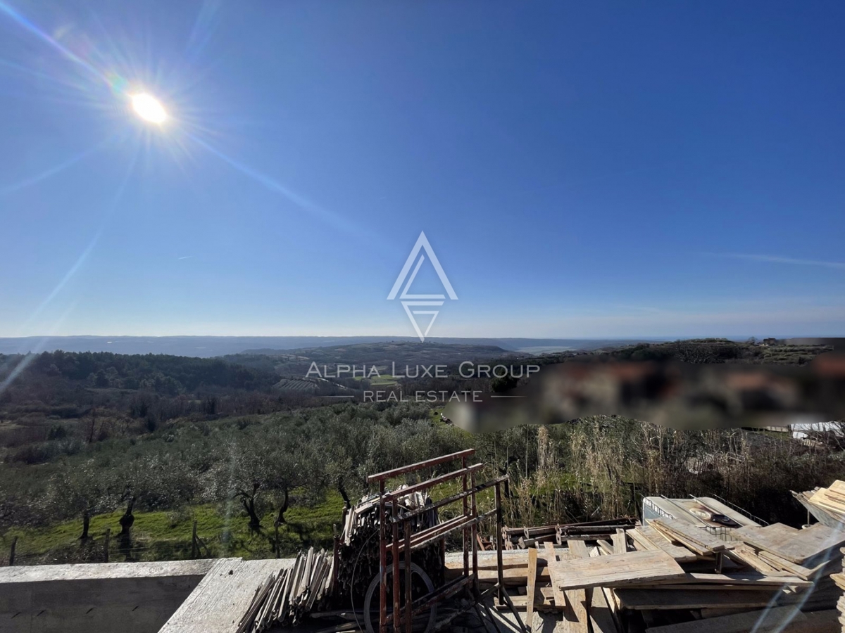 Istria, Krasica – Villa esclusiva con piscina e vista mozzafiato in vendita