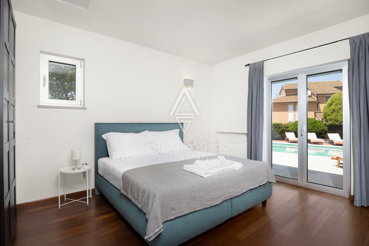 Istria, Banjole: Villa di lusso vicino alla marina