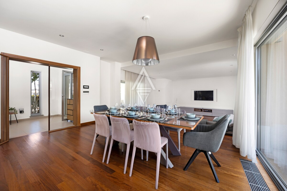 Istria, Banjole: Villa di lusso vicino alla marina