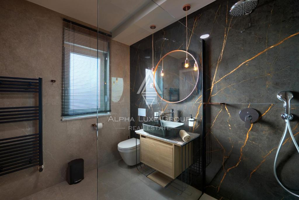 Istria, Pula: Villa moderna arredata vicino città