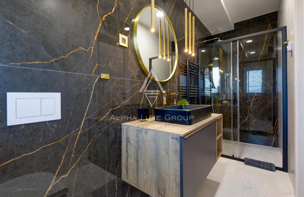 Istria, Pula: Villa moderna arredata vicino città