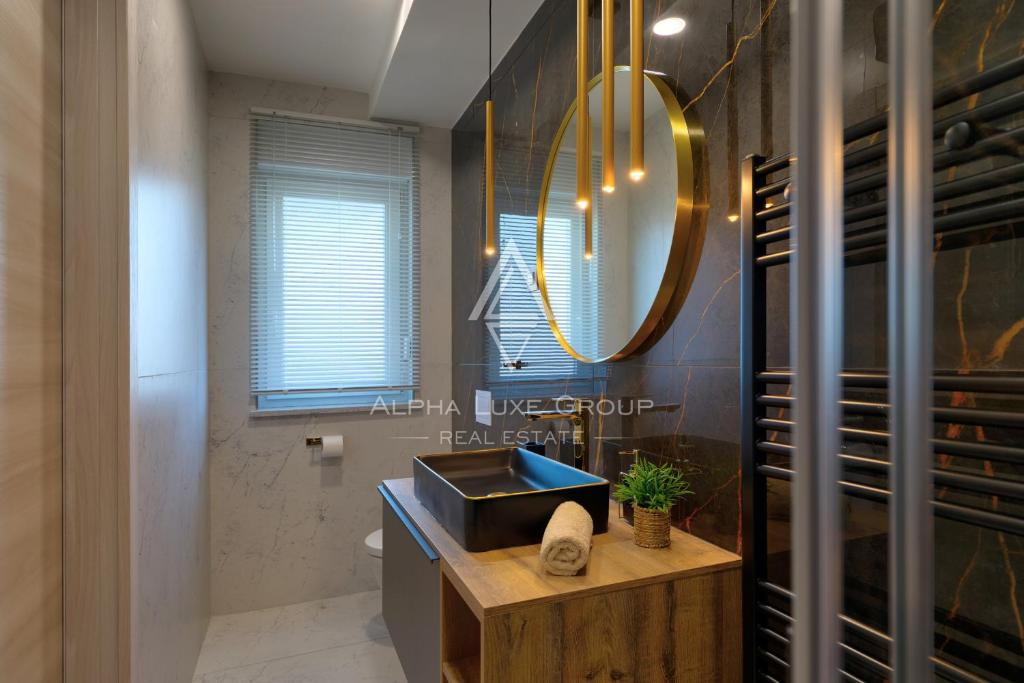 Istria, Pula: Villa moderna arredata vicino città