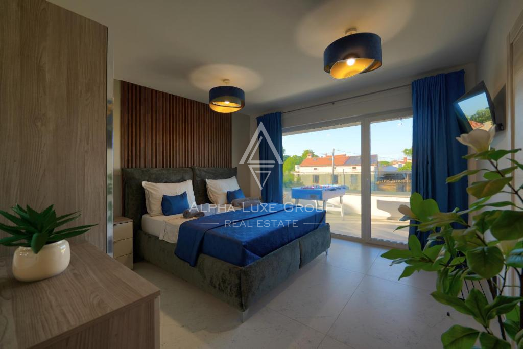 Istria, Pula: Villa moderna arredata vicino città