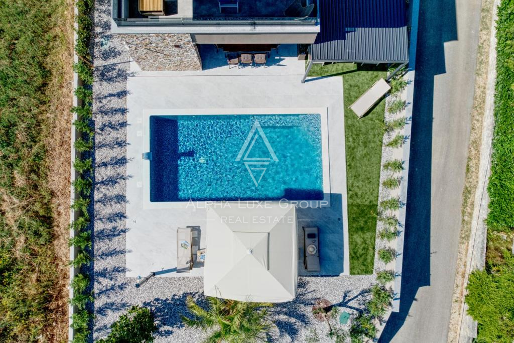 Istria, Pula: Villa moderna arredata vicino città