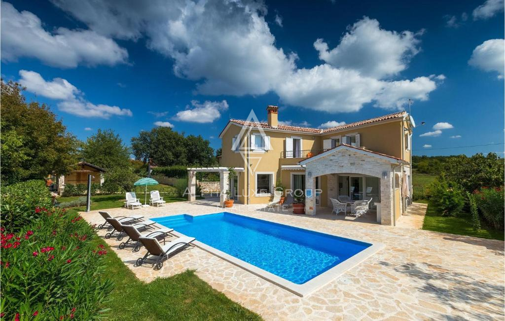 Istria, Sveti Lovreč: Casa confortevole con piscina