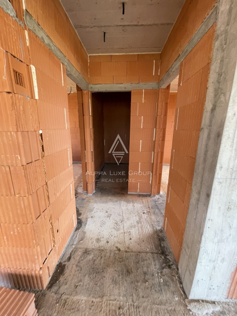 Istria, Poreč – moderno appartamento con cortile