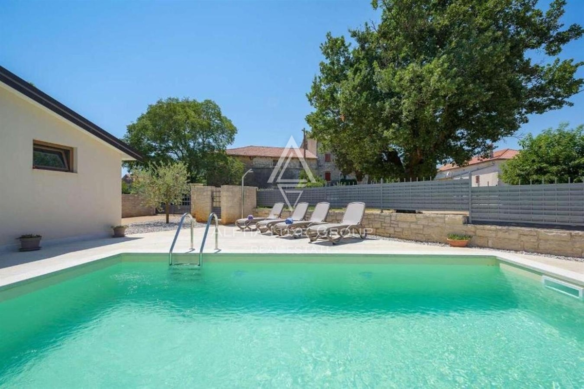 Istria, Parenzo (Poreč): Confortevole casa vacanze con piscina