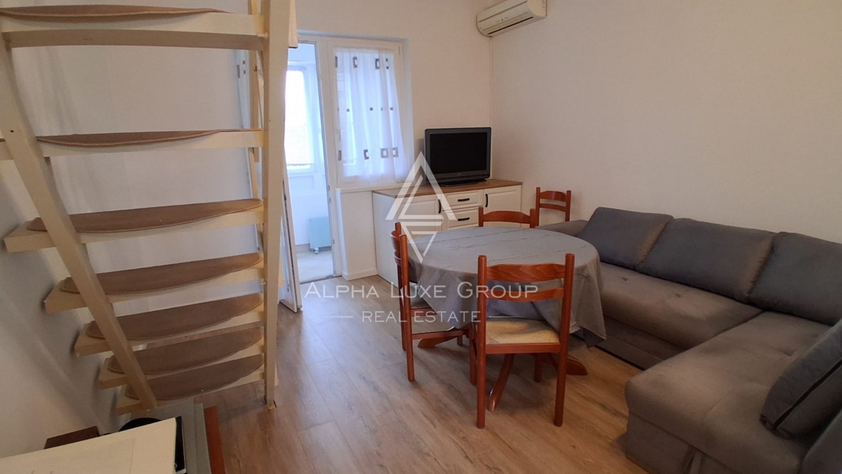 Istria, Cervar – appartamento duplex vicino al mare