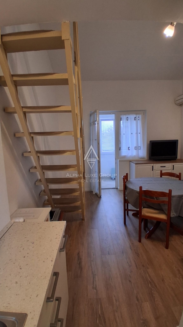 Istria, Cervar – appartamento duplex vicino al mare