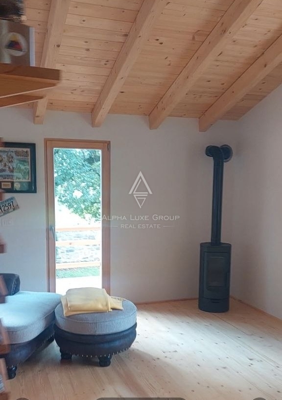 Istria, Poreč: Casa in legno con grande terreno