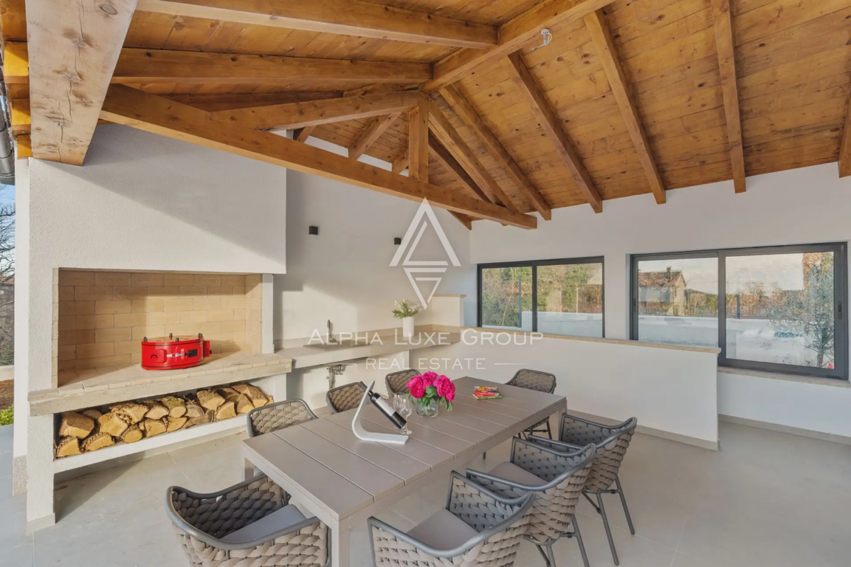 Istria, Višnjan: Villa moderna di lusso con vista