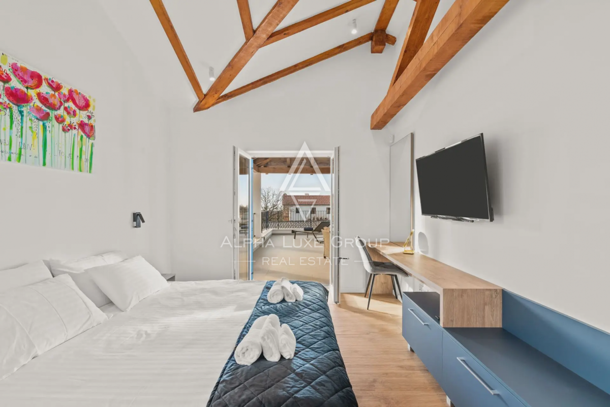 Istria, Višnjan: Villa moderna di lusso con vista