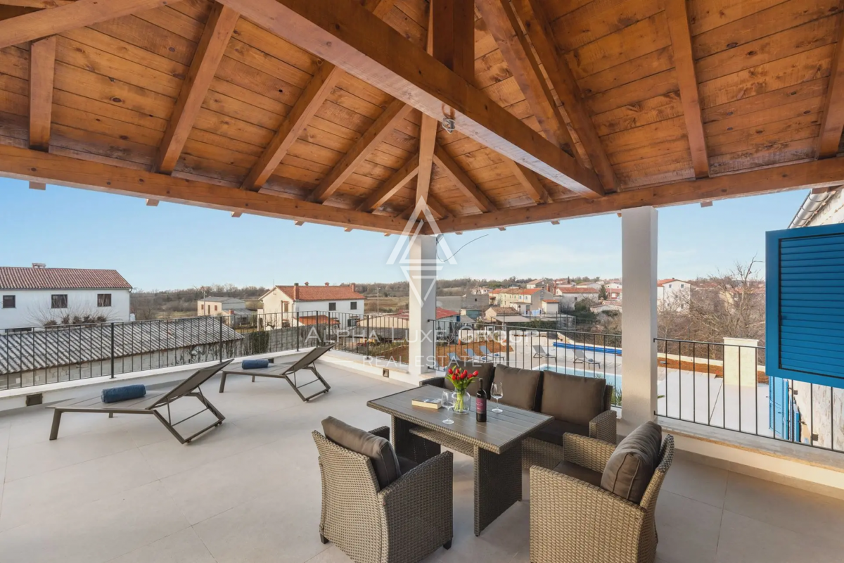 Istria, Višnjan: Villa moderna di lusso con vista