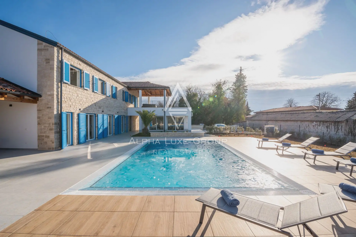 Istria, Višnjan: Villa moderna di lusso con vista