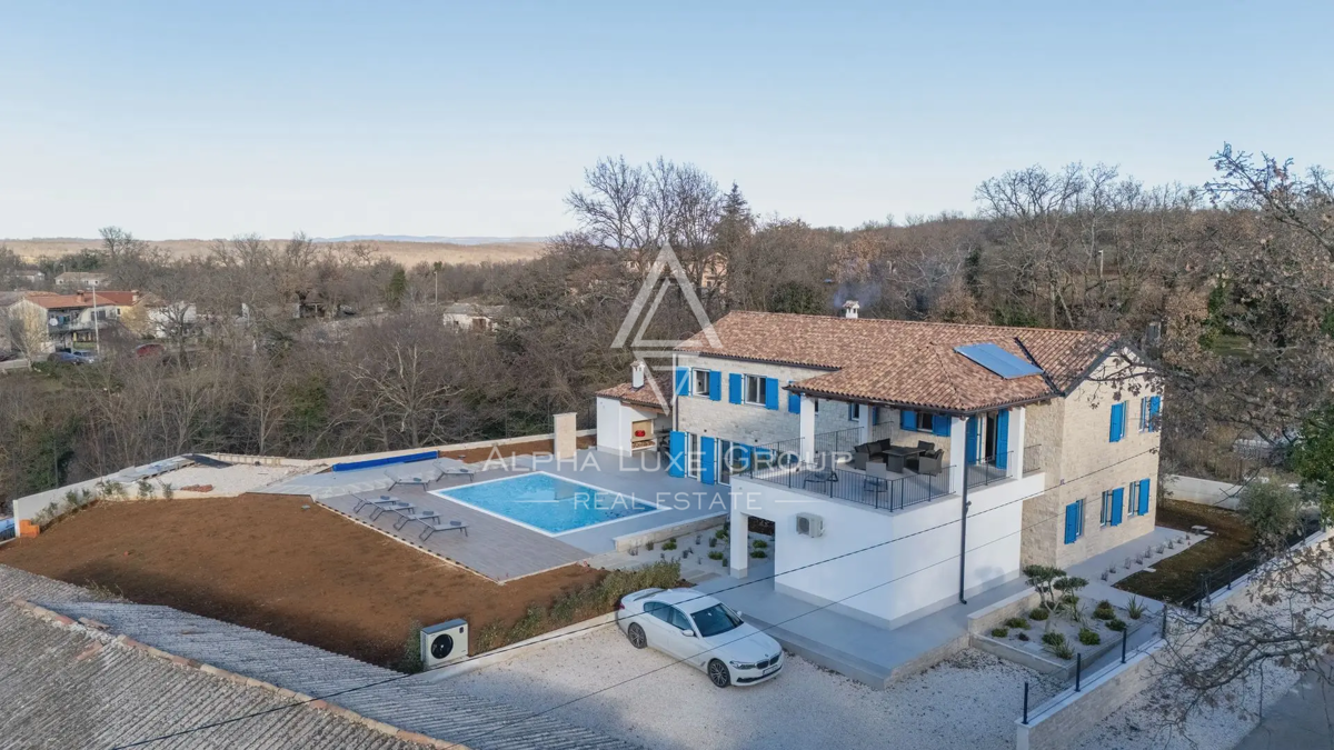 Istria, Višnjan: Villa moderna di lusso con vista