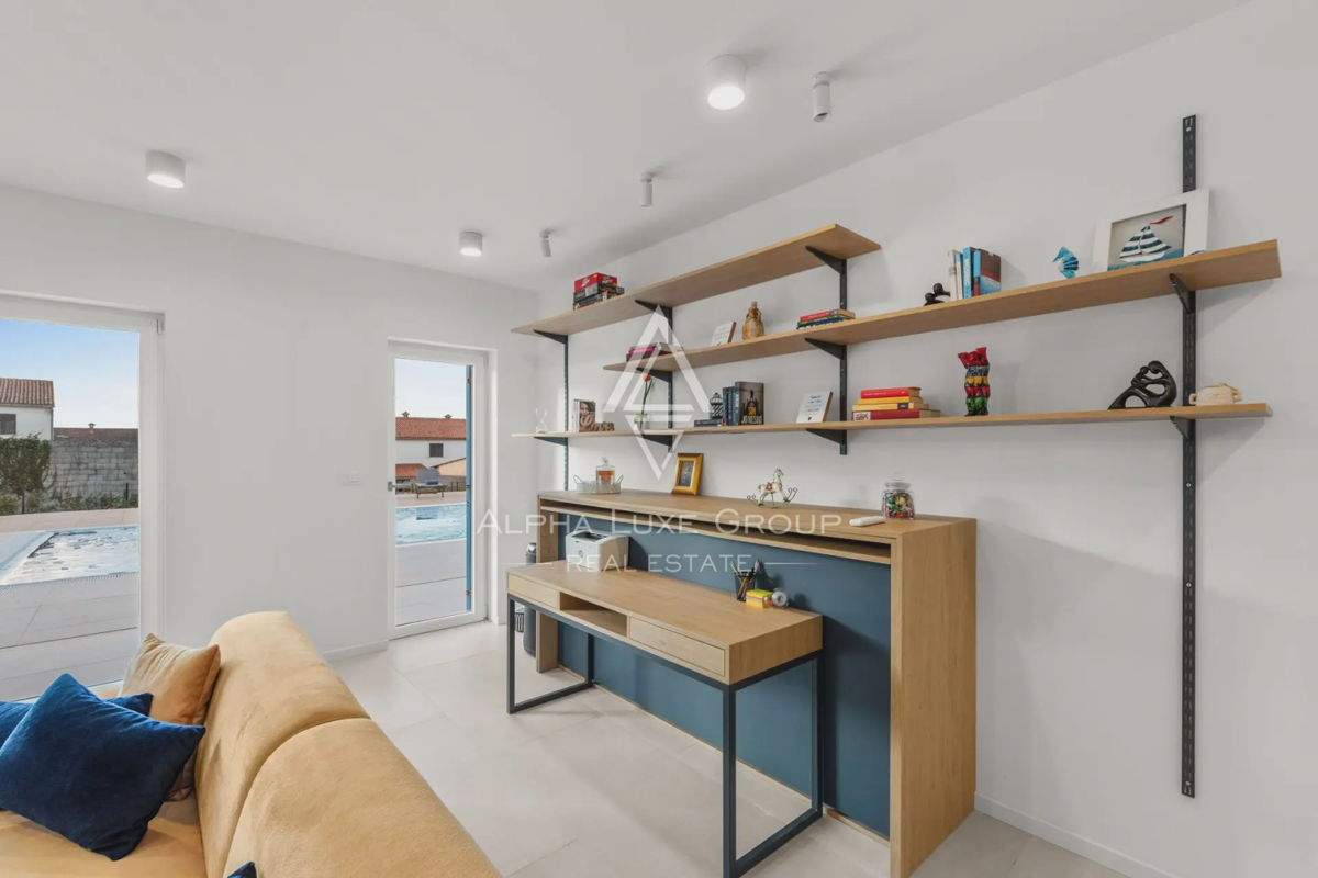 Istria, Višnjan: Villa moderna di lusso con vista