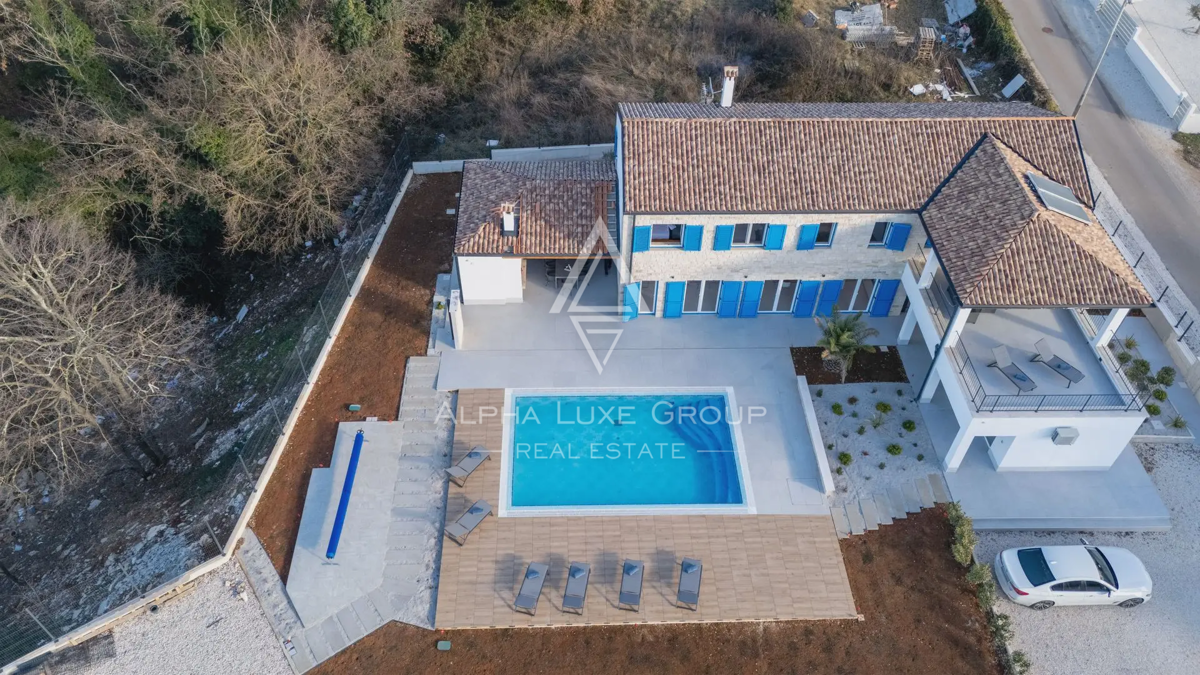 Istria, Višnjan: Villa moderna di lusso con vista