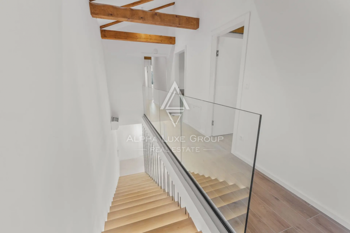 Istria, Višnjan: Villa moderna di lusso con vista