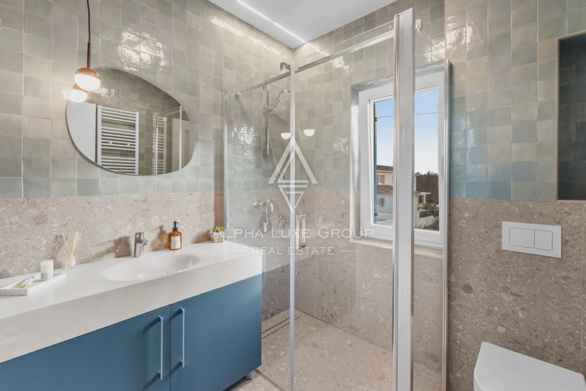 Istria, Višnjan: Villa moderna di lusso con vista