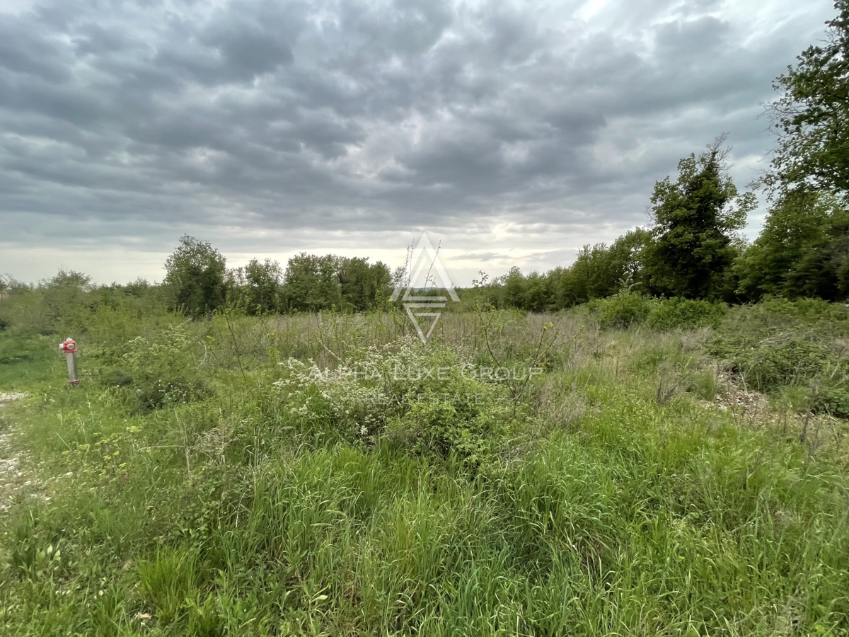 Istria, San Lorenzo: Terreno edificabile vicino Parenzo