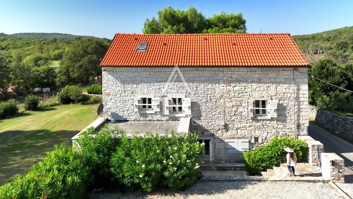 Istria, Bale - Casa in pietra ristrutturata con fascino mediterraneo