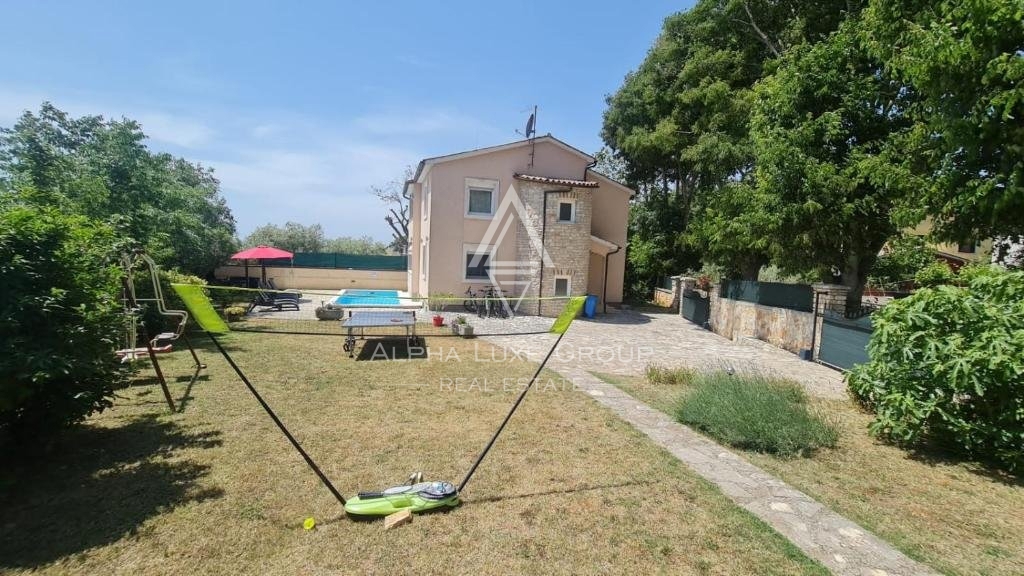 Istria, Pola, Ampia villa con piscina vicino al centro storico