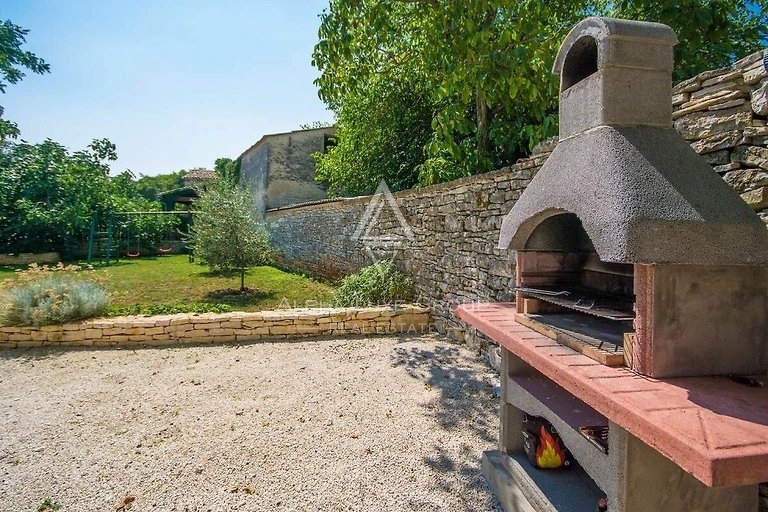 ISTRIA, ŽMINJ - Splendida villa in pietra con piscina