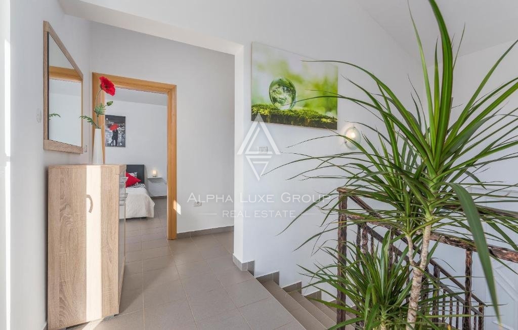 Istria, Labin - Incantevole casa vacanze con piscina